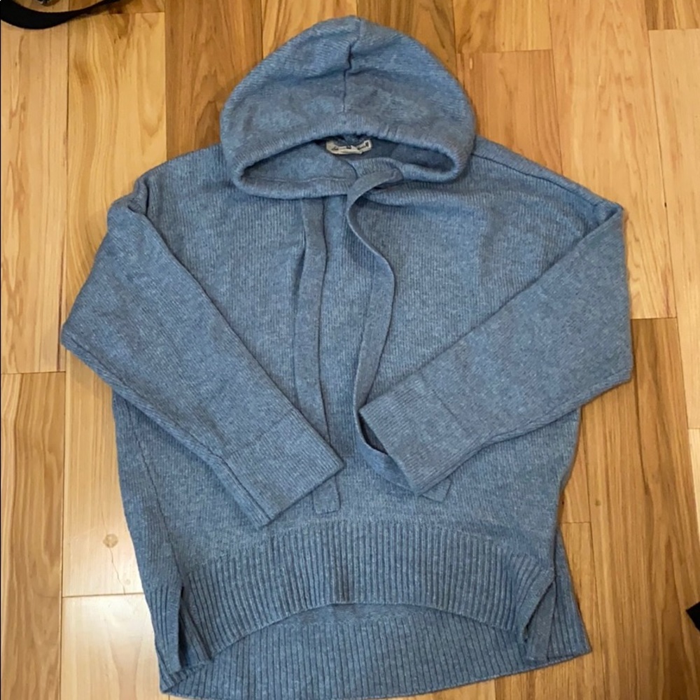 H&M sweater